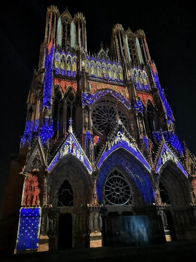 Centre Reims Cathedrale Avec Balcon Διαμέρισμα Εξωτερικό φωτογραφία